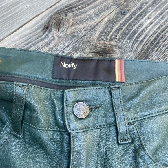 Notify Genuine Leather Skinny Pants Made in Italy Emerald Green - Picture 4 of 11